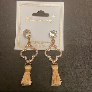 Chloe Accessory Feminine Flirty Clover Leaf  with Tassel Dangle Drop Earrings.